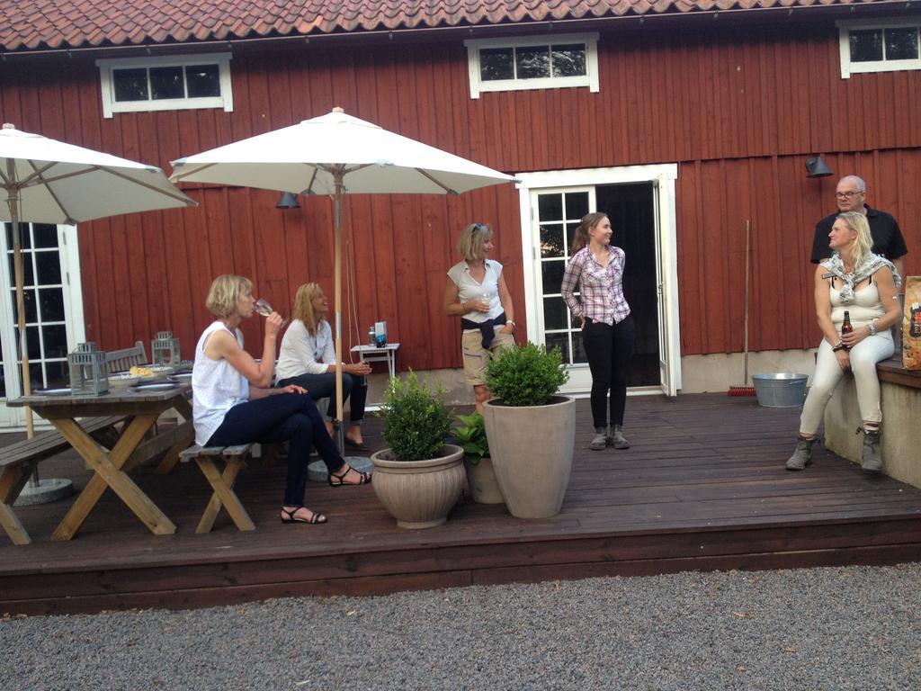 Saebyholms Gard Bed and Breakfast Laholm Esterno foto