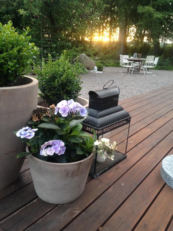 Saebyholms Gard Bed and Breakfast Laholm Esterno foto