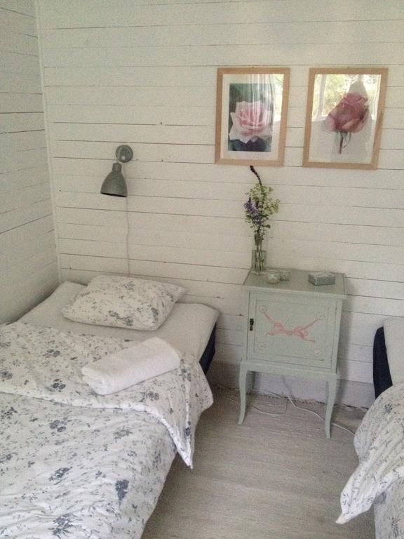 Saebyholms Gard Bed and Breakfast Laholm Camera foto